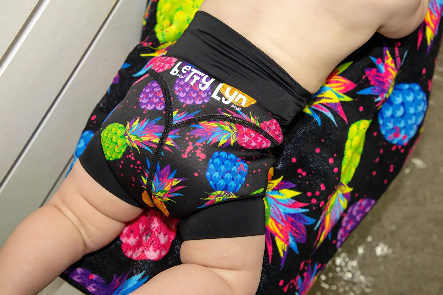 Reusable Swim Nappy – Pineapple Print | Betty Lyn